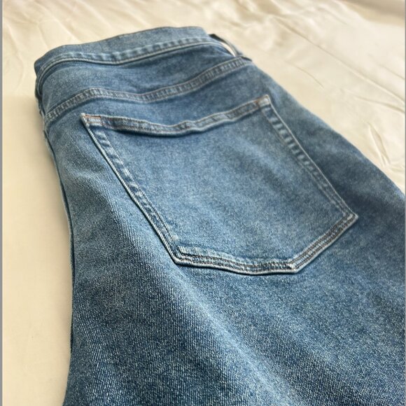 J Crew Classic Vintage Jeans - Size 32 - Picture 4 of 5